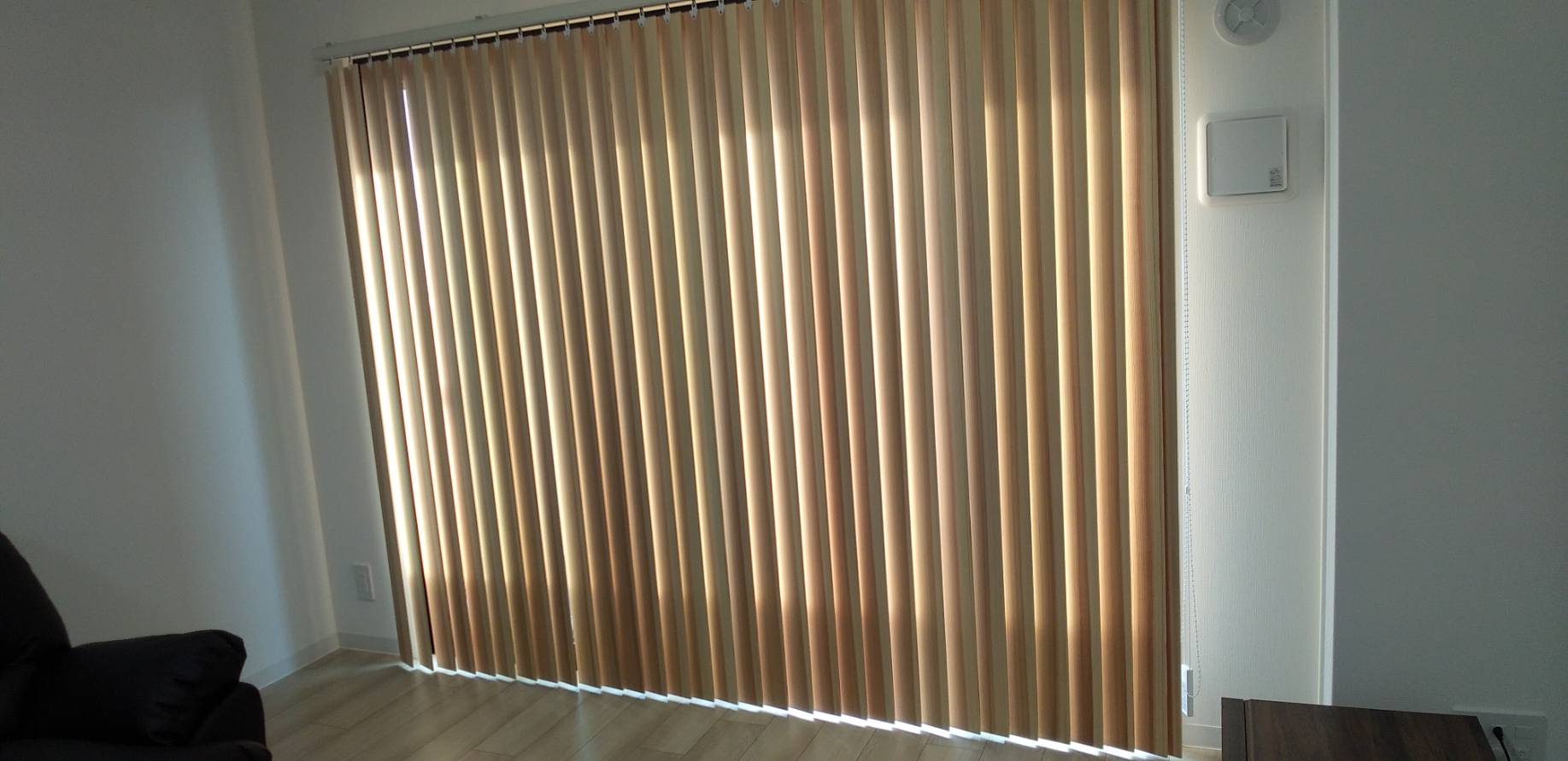 鳥取市 K様邸木製縦型ブラインドの画像