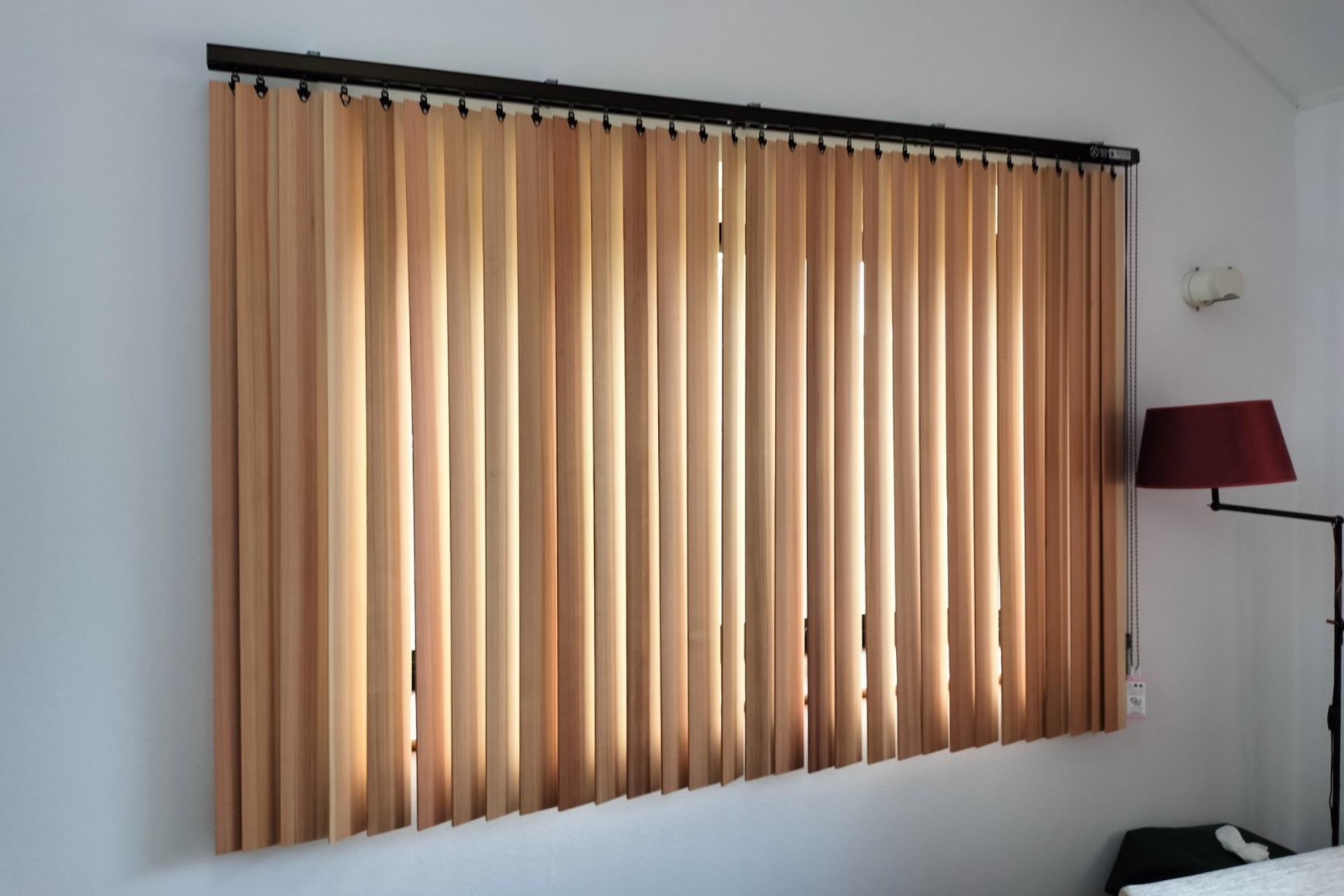 O様邸（兵庫県）縦型ブラインドの画像