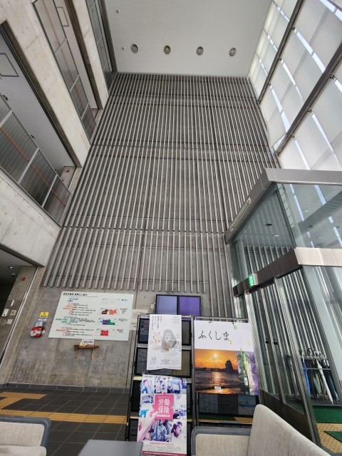 内装材(格子)の画像